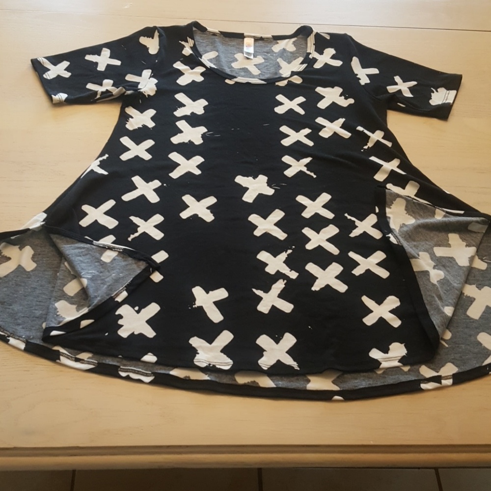 🔥LULAROE PERFECT TEE🔥 - Picture 3 of 5